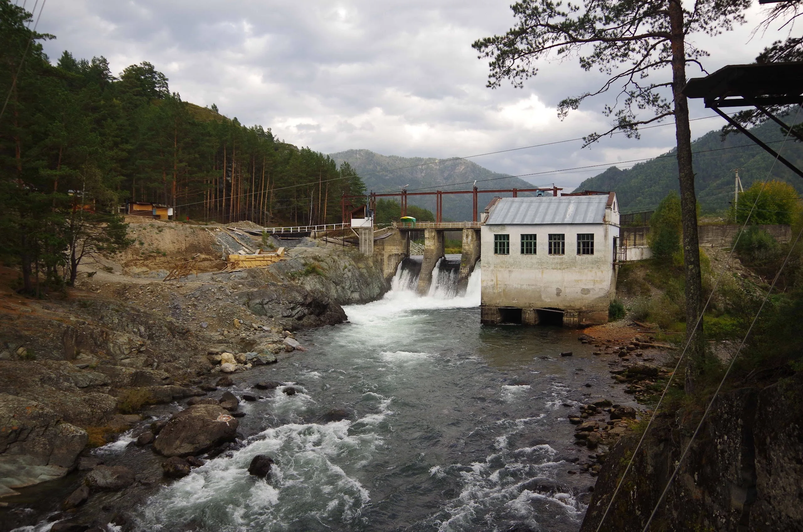 Фото для анонса - поход 4 к.с., Катунь, рук. Горбова Е
